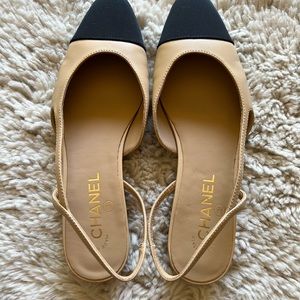 Slingbacks - designer - two toned flat - size 8.5-9